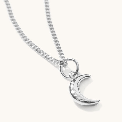 Tiny Moon Necklace Silver